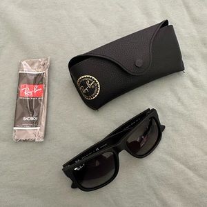 Men’s Justin Rayban Black Gently Used